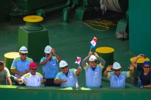 Panama Canal Ship Crew
